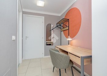 Two-room apartment Via Garigliano, Milano (neighborhood Isola) - photo 11