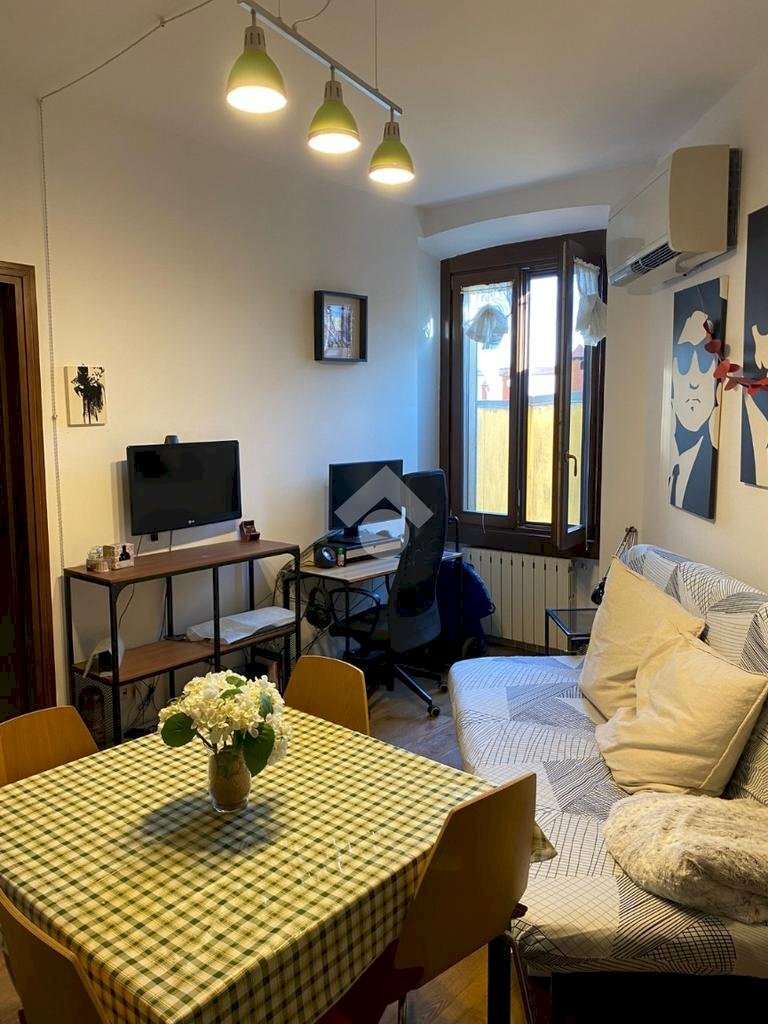 Two-room apartment Via Vigevano, Milano (neighborhood Porta Genova) - photo 3