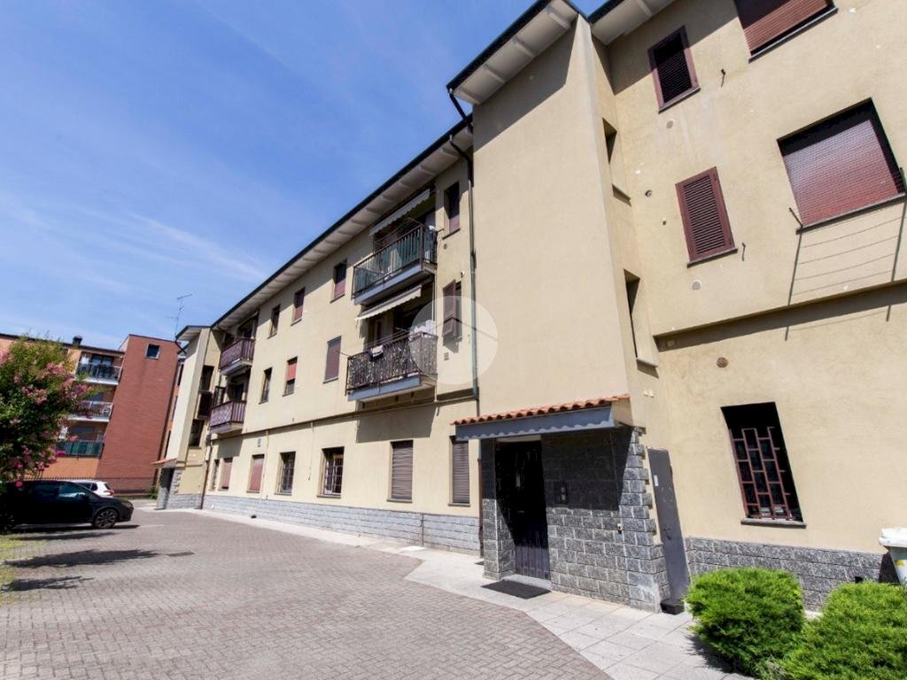 Two-room apartment Via Valle Isorno, Milano (neighborhood Baggio) - photo 1