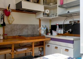 Four-room apartment Via S. Francesco da Paola, Torino (neighborhood Centro) - photo 3