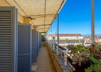 Four-room apartment Via S. Francesco da Paola, Torino (neighborhood Centro) - photo 11