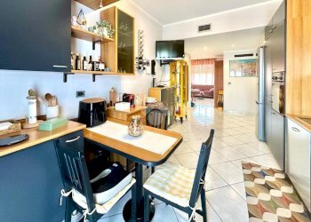 Four-room apartment Via S. Donato, Torino (neighborhood Campidoglio) - photo 5