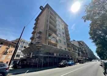 Four-room apartment Via S. Donato, Torino (neighborhood Campidoglio) - photo 39