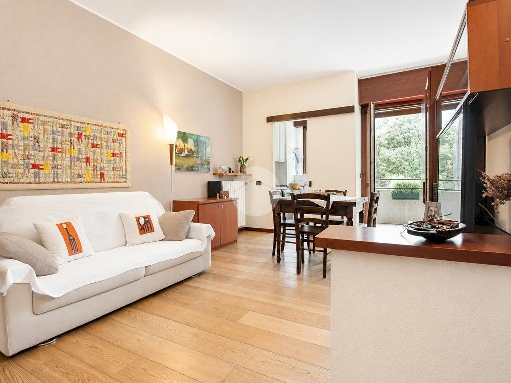 Three-room apartment Via Varesina, Milano (neighborhood Villapizzone) - photo 1