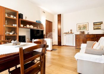 Three-room apartment Via Varesina, Milano (neighborhood Villapizzone) - photo 3