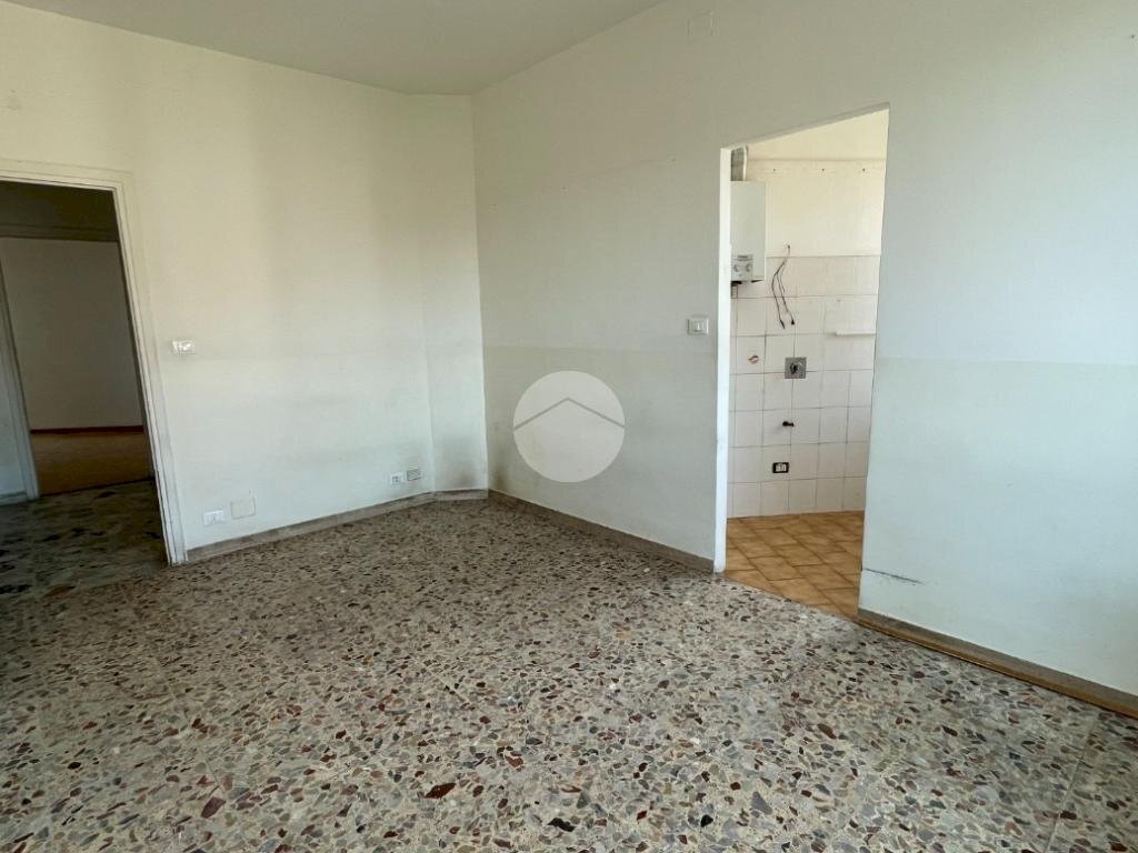 Three-room apartment Via Bernardino Luini, Torino (neighborhood Lucento) - photo 3