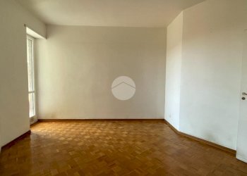 Three-room apartment Via Bernardino Luini, Torino (neighborhood Lucento) - photo 14