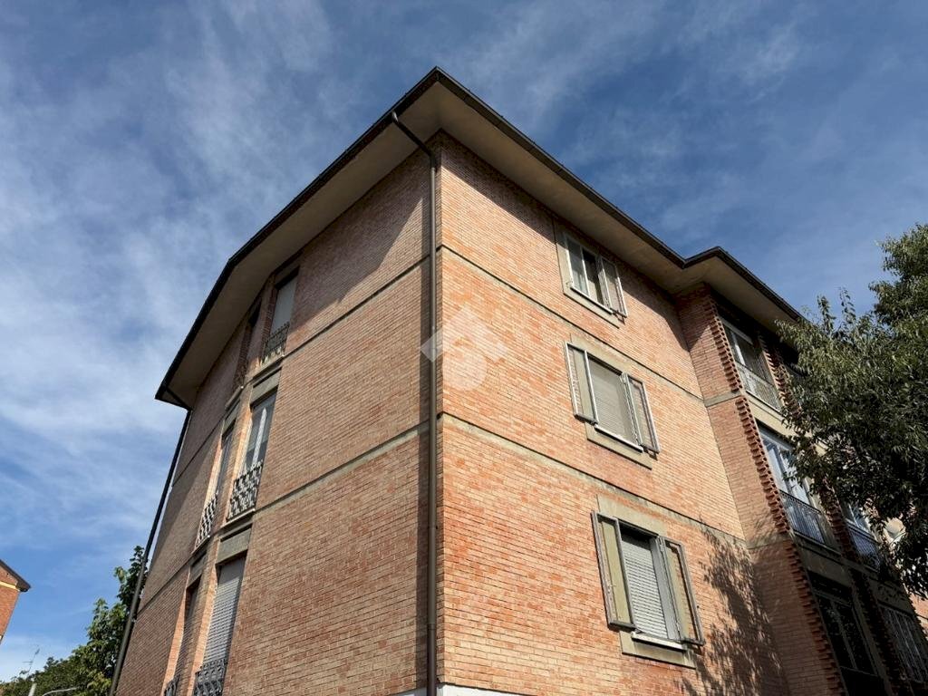 Quadrilocale Appartamento Via Isabella Andreini, Bologna (zona San Donato) - foto 1