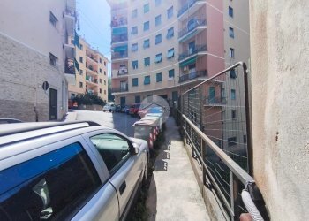 Parking space Via Sergio Piombelli, Genova (neighborhood Certosa) - photo 2
