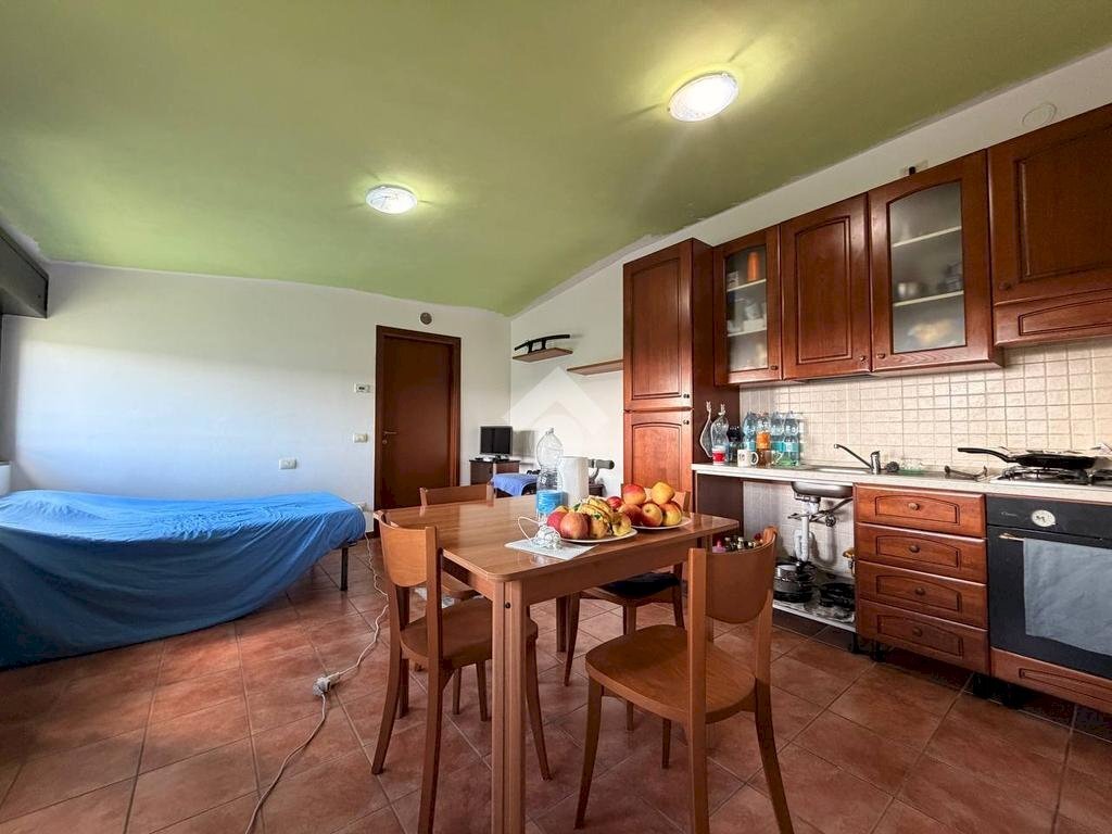 One-room apartment Via XXV Aprile, Pozzo d'Adda - photo 3