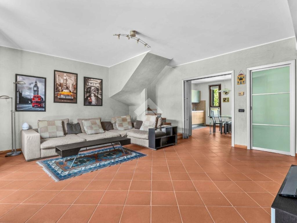 Three-room apartment Via Morona, Trezzano sul Naviglio - photo 1