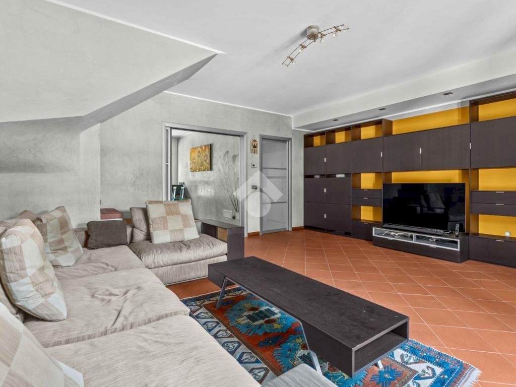 Three-room apartment Via Morona, Trezzano sul Naviglio - photo 3