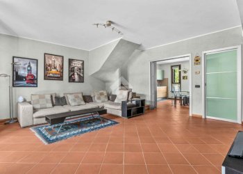 Three-room apartment Via Morona, Trezzano sul Naviglio - photo 1