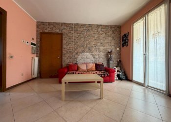 Three-room apartment Via Don Milani, Pessano con Bornago - photo 6