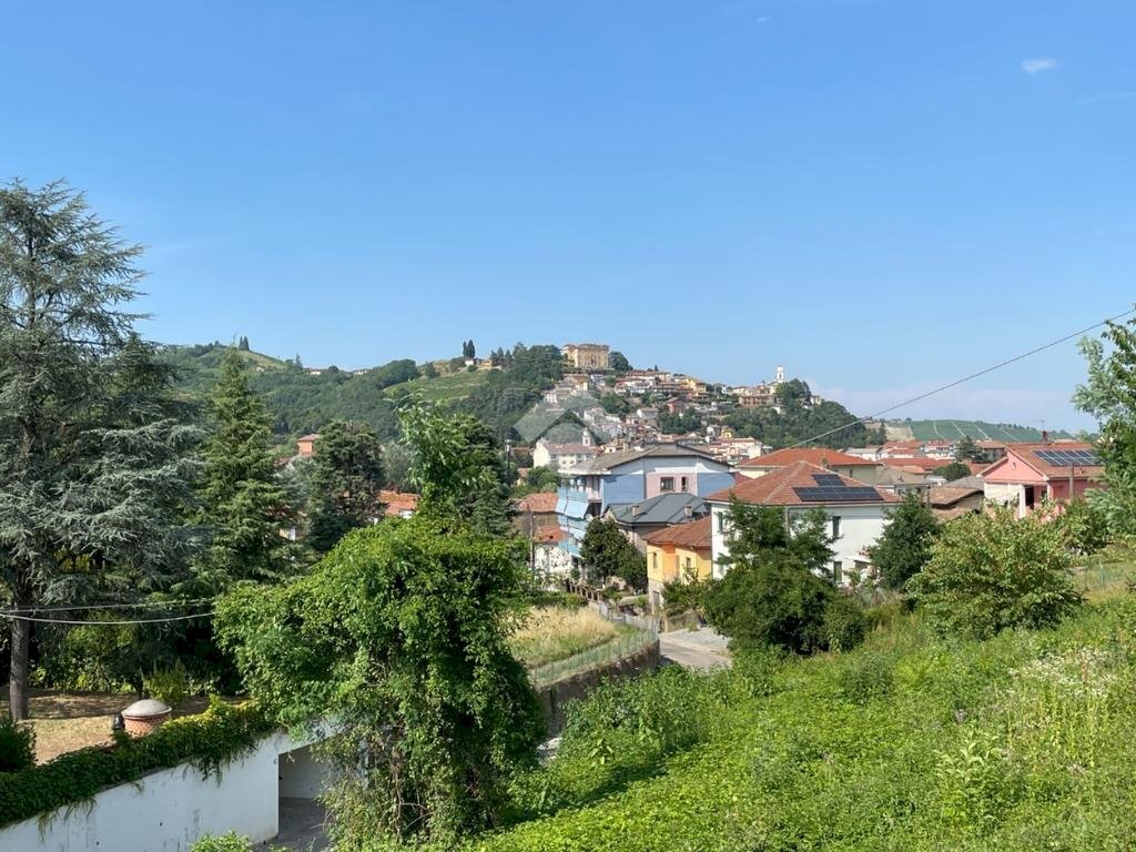 Villa Regione Pianezzo, Canelli - foto 2