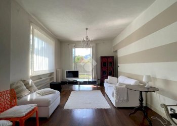 Villa Regione Pianezzo, Canelli - foto 13