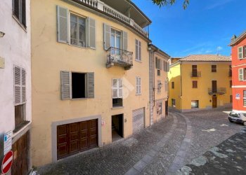 Four-room apartment Piazza Confraternita, Santo Stefano Belbo - photo 2