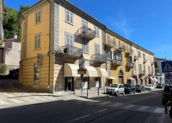 Four-room apartment Piazza Confraternita, Santo Stefano Belbo - photo 4