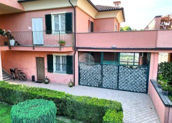 Four-room apartment Via Aldo Moro, Cherasco - photo 2