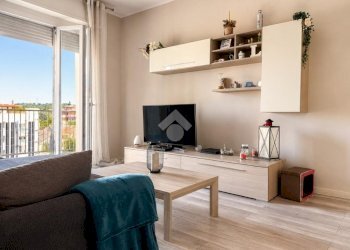 Three-room apartment Via Emilia, Tortona - photo 1