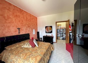 Three-room apartment Via Cervino, Oleggio - photo 20