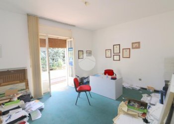 Three-room apartment Via San Carlo Borromeo, Rho - photo 11