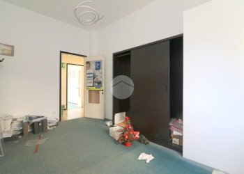 Three-room apartment Via San Carlo Borromeo, Rho - photo 18