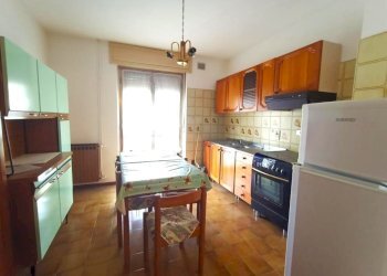 Four-room apartment via Circonvallazione, 73, Verrès - photo 5