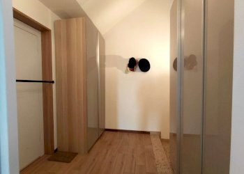 Three-room apartment Mezzago - photo 11