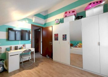 Three-room apartment Mezzago - photo 21