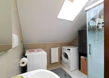 Three-room apartment Mezzago - photo 22