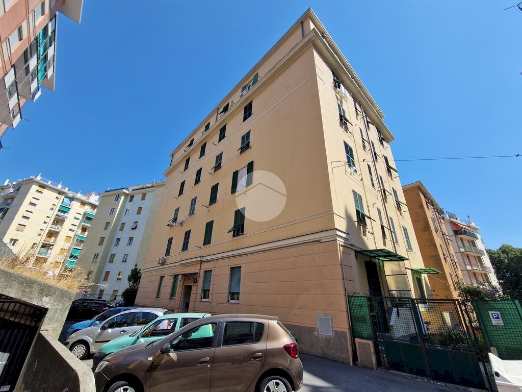 Four-room apartment Via Dolceacqua, Genova (neighborhood Palmaro) - photo 2