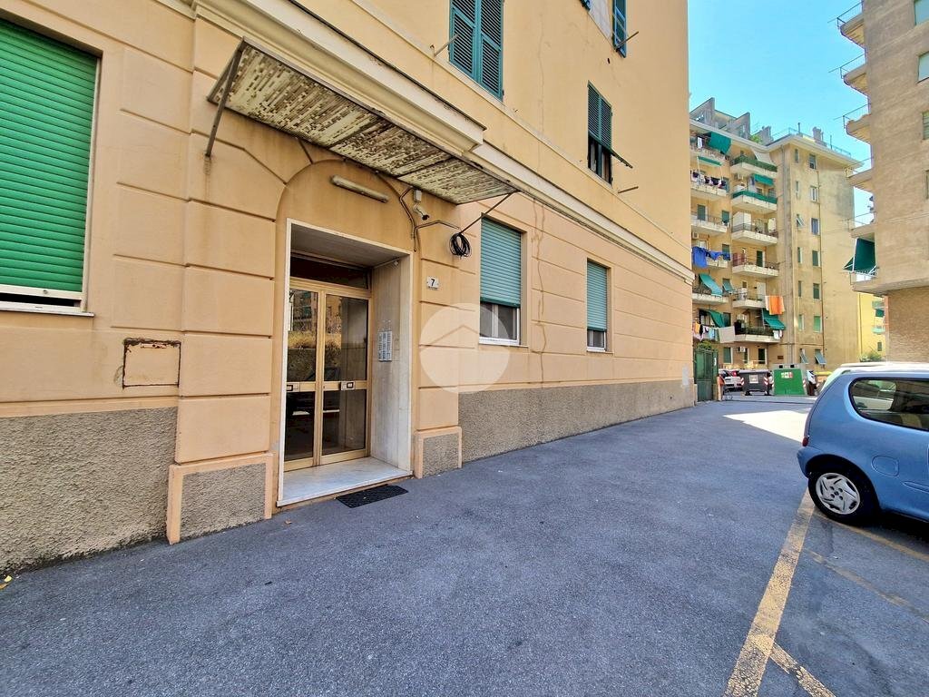 Four-room apartment Via Dolceacqua, Genova (neighborhood Palmaro) - photo 3