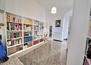 Four-room apartment Via Dolceacqua, Genova (neighborhood Palmaro) - photo 7