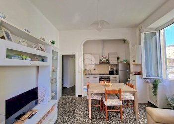 Four-room apartment Via Dolceacqua, Genova (neighborhood Palmaro) - photo 10