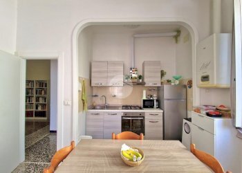 Four-room apartment Via Dolceacqua, Genova (neighborhood Palmaro) - photo 12