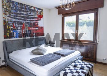 Camera / camera da letto - Villa VIA GIROLA
 
10, Besano - photo 8