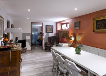 Sala da pranzo - Villa VIA GIROLA
 
10, Besano - photo 21