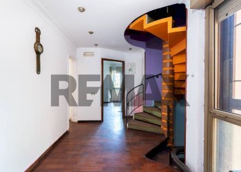 Hall / corridoio - Villa Via Folgaria
100, Roma - photo 27