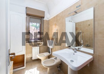 Bagno - Villa Via Folgaria
100, Roma - photo 39