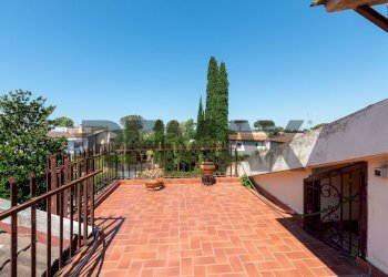Terrazza - Villa Via Folgaria
100, Roma - photo 50