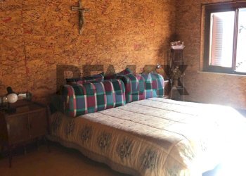 Camera / camera da letto - Villa Via Santa Maria Goretti
 
23, Caltagirone - foto 6