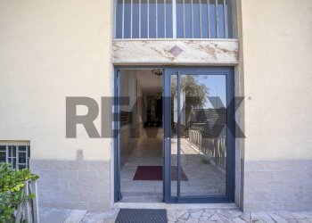 Edificio all\'aperto - Apartment Via Etnea
 
46, Gravina di Catania - photo 5