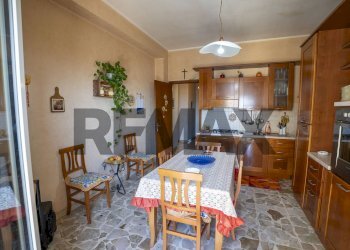 Sala da pranzo - Apartment Via Etnea
 
46, Gravina di Catania - photo 12