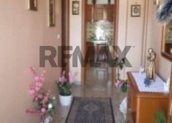 Hall / corridoio - Apartment Via San Piero Patti
 
173, Acireale - photo 12