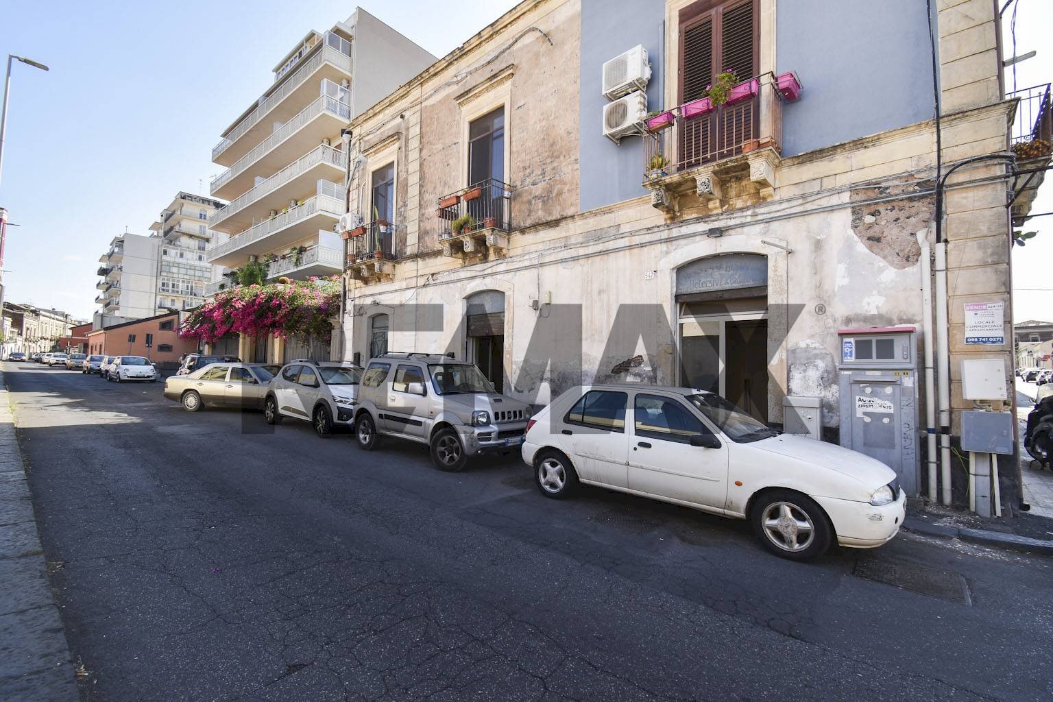 Edificio all\'aperto - Negozio Via Messina
 
545, Catania - foto 3
