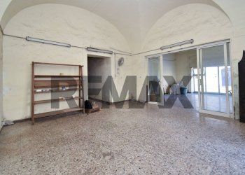 Stanza vuota - Negozio Via Messina
 
545, Catania - foto 9
