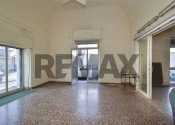 Stanza vuota - Negozio Via Messina
 
545, Catania - foto 12