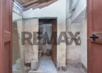 Bagno - Negozio Via Messina
 
545, Catania - foto 25