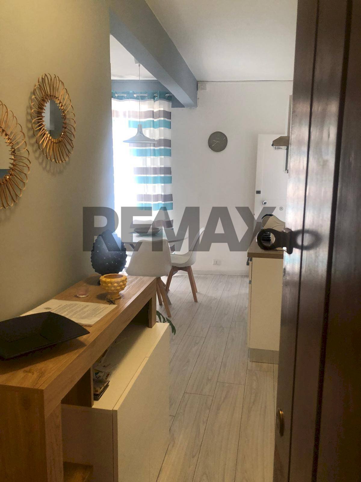 Hall / corridoio - Three-room apartment Via Pollicino
 
3, Caltagirone - photo 1